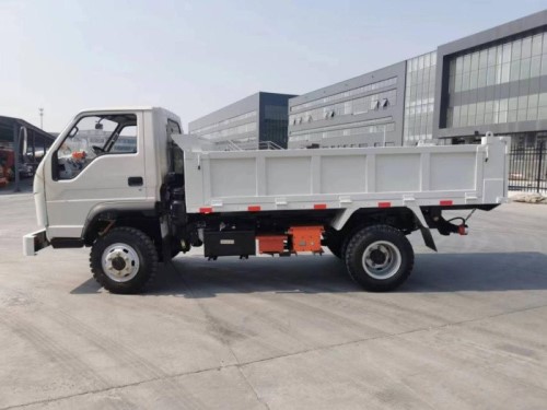 WCL-5TJ防爆柴油機(jī)無(wú)軌膠輪運(yùn)料車